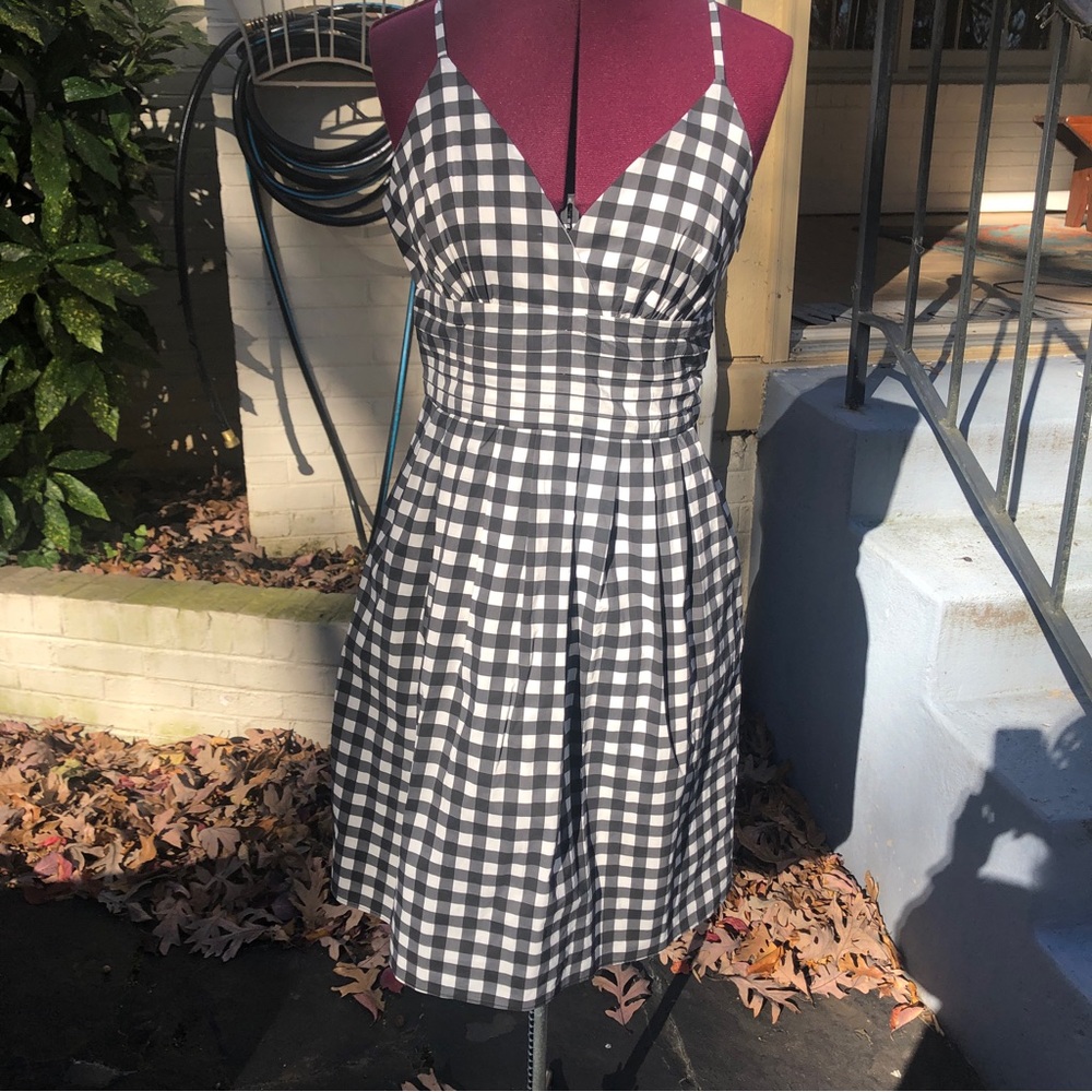 Banana Republic Black and White Checked Summer Dress size 6 Small